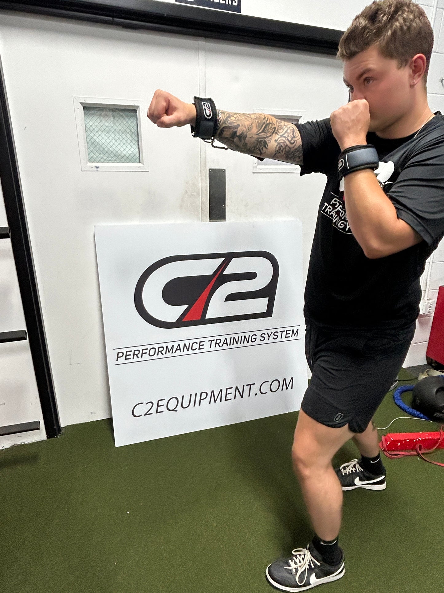 BOXING KIT (wrist cuff/5 foot gray bands)
