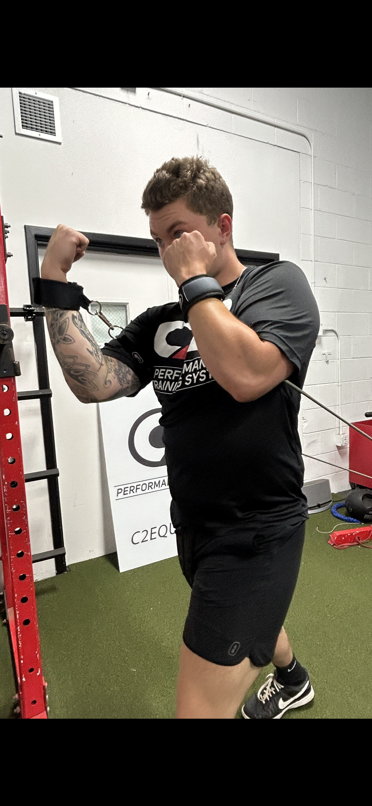 BOXING KIT (wrist cuff/5 foot gray bands)